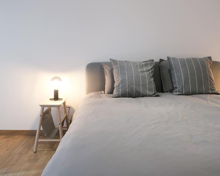1 Bedroom In Center - 3rd Floor Appartement